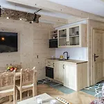 Tatrytop Roje Sauna & Bilard زاكوباني