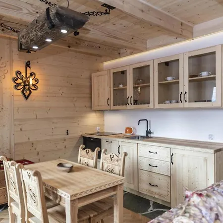 شقة Tatrytop Roje Sauna & Bilard *